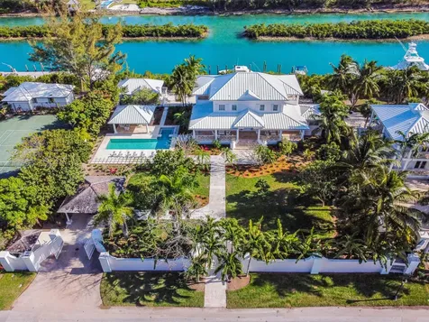 Ocean Drive New Providence Paradise Island BS