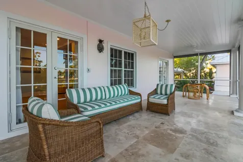 Ocean Drive New Providence Paradise Island BS