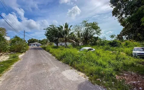 Lot 39, Nassau Village New Providence Paradise Island BS