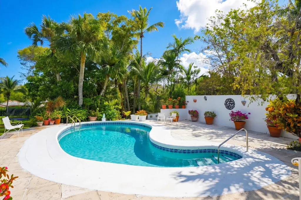 Prospect Ridge Road New Providence Paradise Island BS