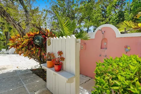 Prospect Ridge Road New Providence Paradise Island BS