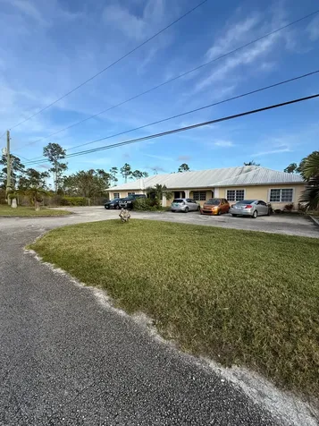 Chippinghill Drive 32 Grand Bahama Freeport BS