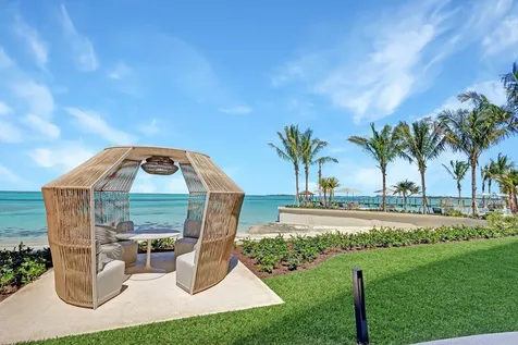 Aqualina 205 For Rent New Providence Paradise Island BS
