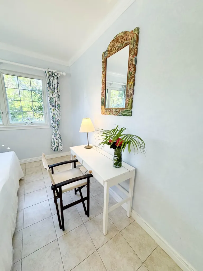 Poinciana Drive 10 New Providence Paradise Island BS