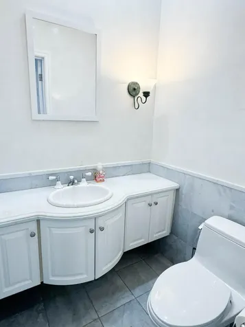 Poinciana Drive 10 New Providence Paradise Island BS
