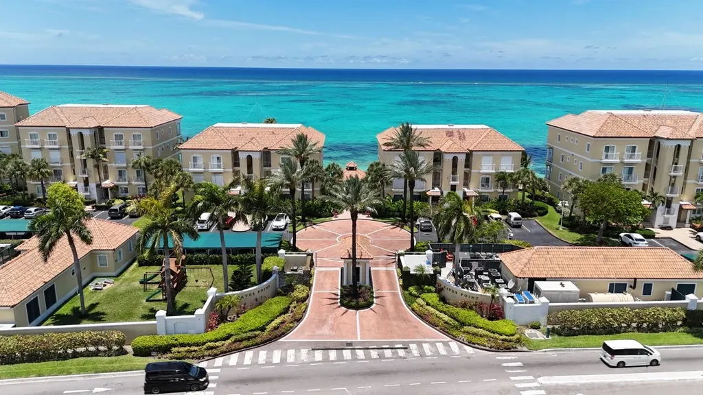 Caves Point, West Bay Street New Providence Paradise Island BS