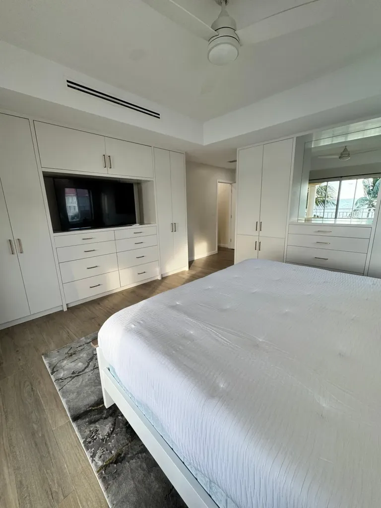 Caves Point, West Bay Street New Providence Paradise Island BS