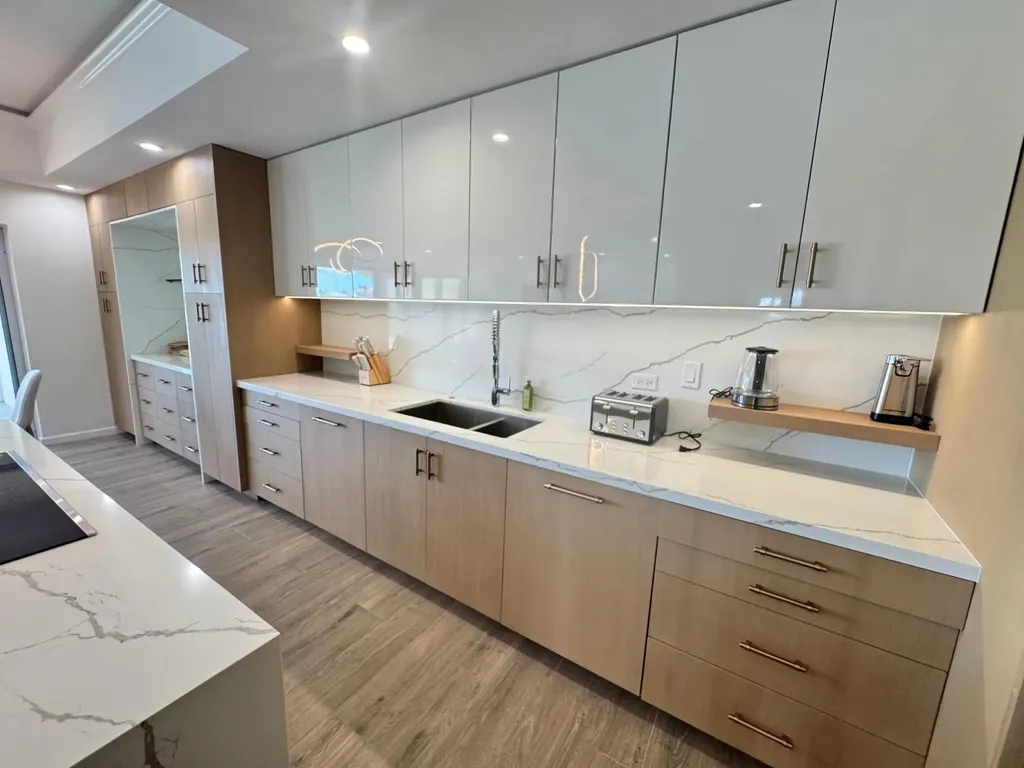 Caves Point, West Bay Street New Providence Paradise Island BS