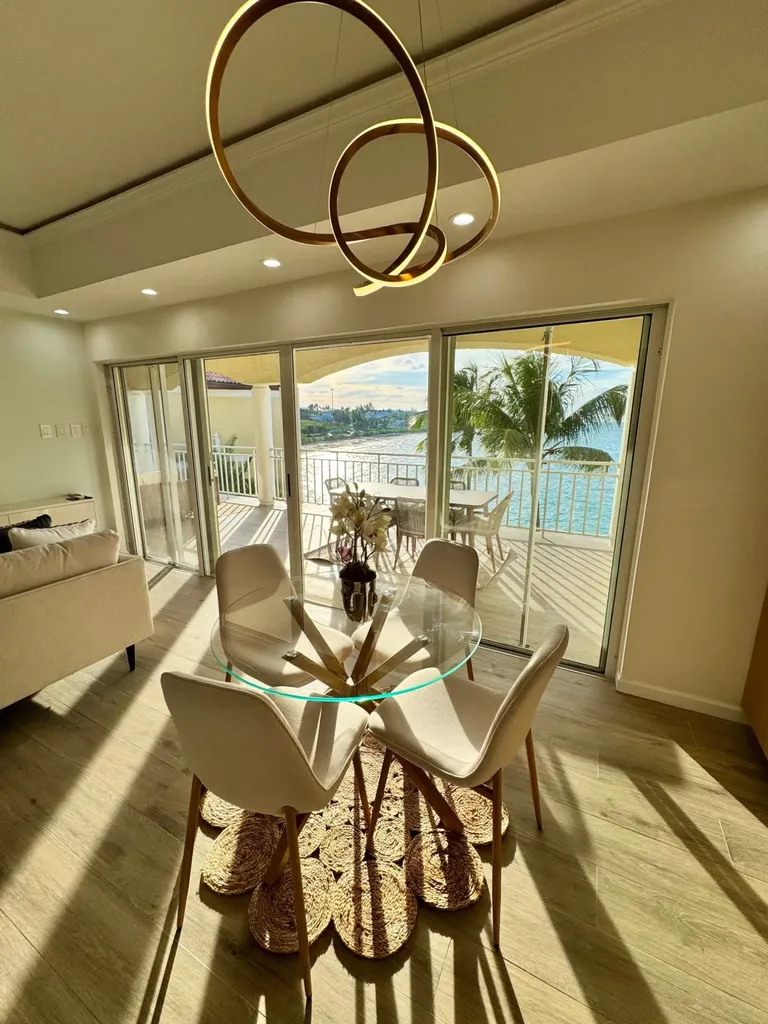 Caves Point, West Bay Street New Providence Paradise Island BS