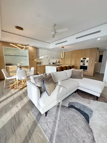 Caves Point, West Bay Street New Providence Paradise Island BS