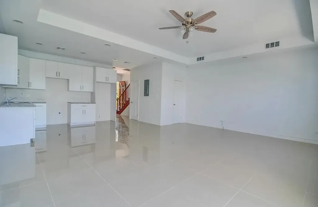 Venice Bay Boulevard New Providence Paradise Island BS