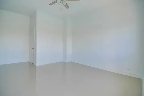 Venice Bay Boulevard New Providence Paradise Island BS