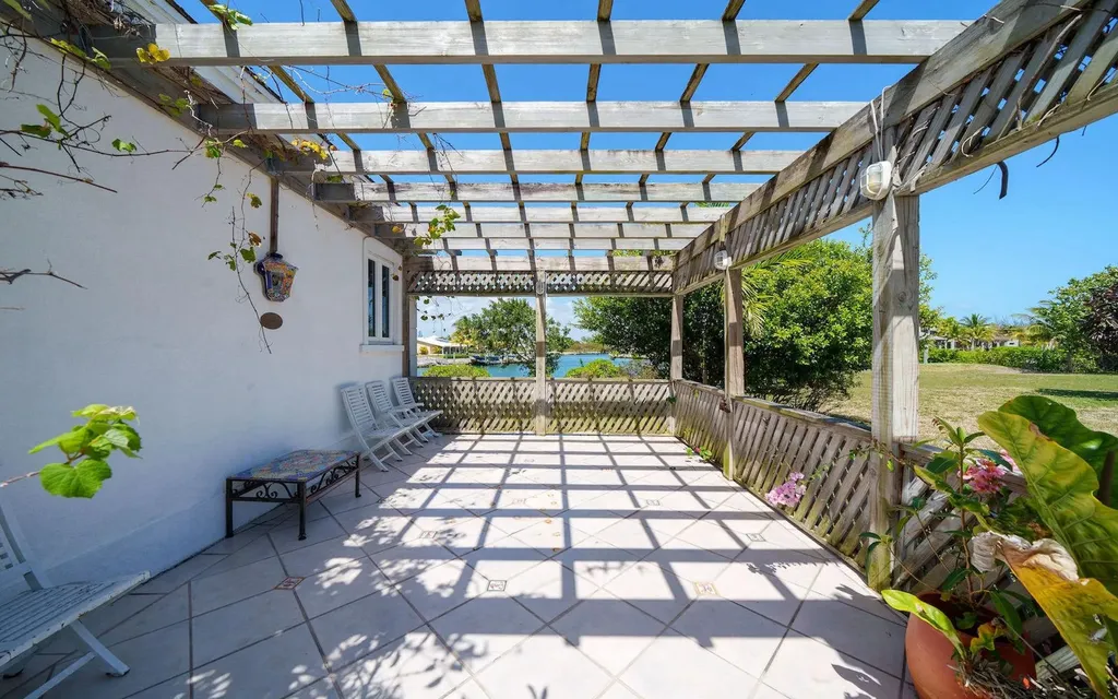 Jacaranda Estate Grand Bahama Freeport BS