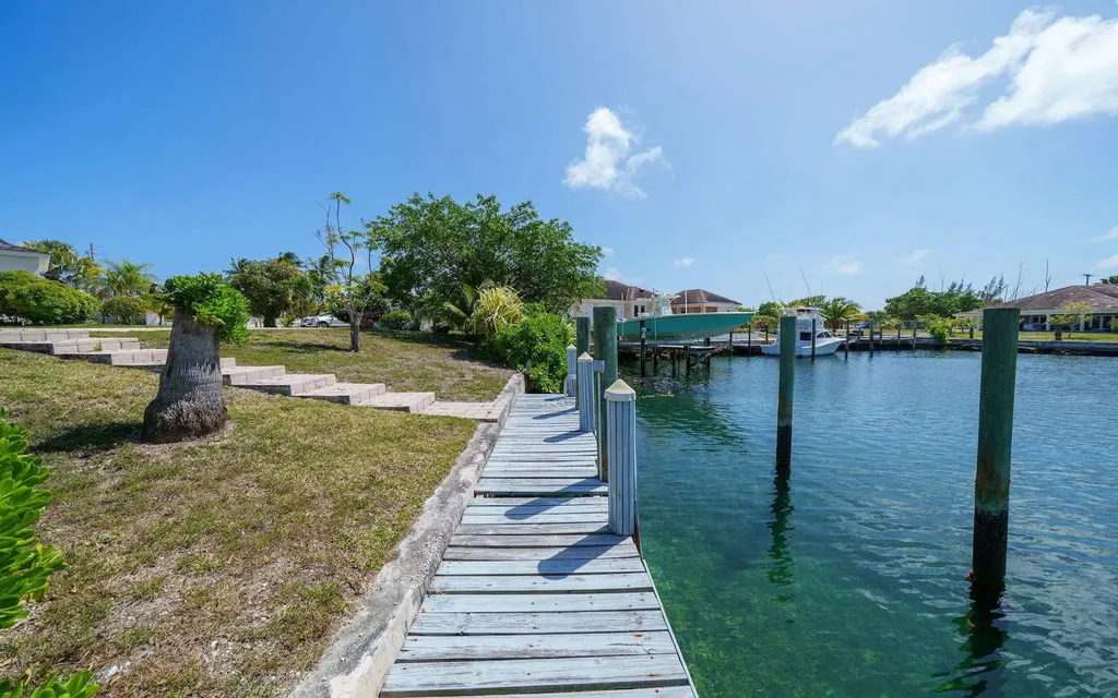 Jacaranda Estate Grand Bahama Freeport BS