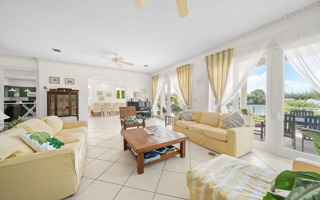 Jacaranda Estate Grand Bahama Freeport BS