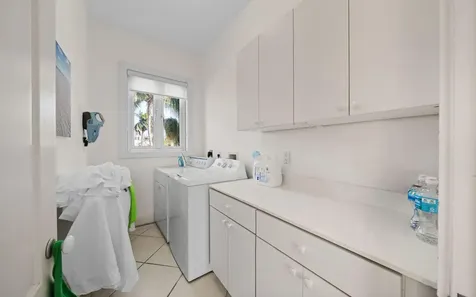 Jacaranda Estate Grand Bahama Freeport BS
