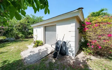 Jacaranda Estate Grand Bahama Freeport BS