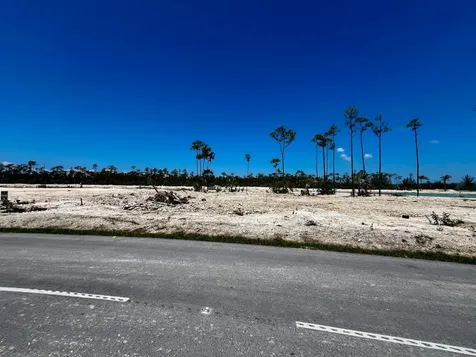 Lot 170, Windsor Lakes New Providence Paradise Island BS
