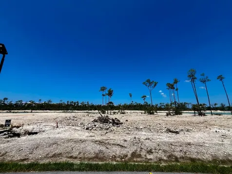 Lot 170, Windsor Lakes New Providence Paradise Island BS