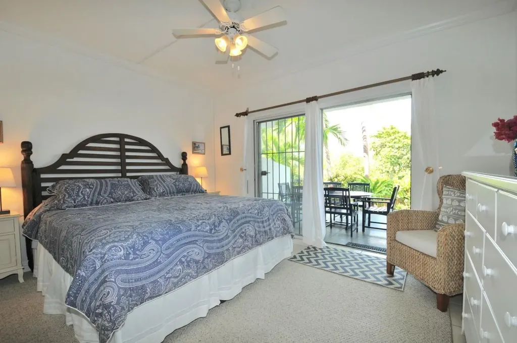 Bay View Village New Providence Paradise Island BS