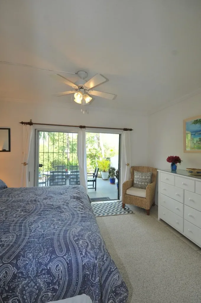 Bay View Village New Providence Paradise Island BS