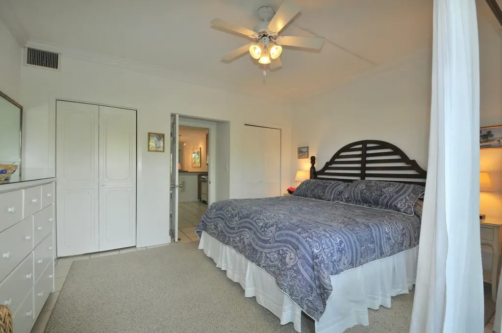 Bay View Village New Providence Paradise Island BS