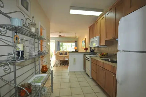 Bay View Village New Providence Paradise Island BS