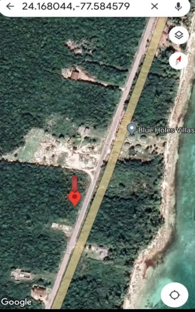 Queen's Highway Andros BS