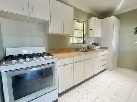 Moseley Lane New Providence Paradise Island BS