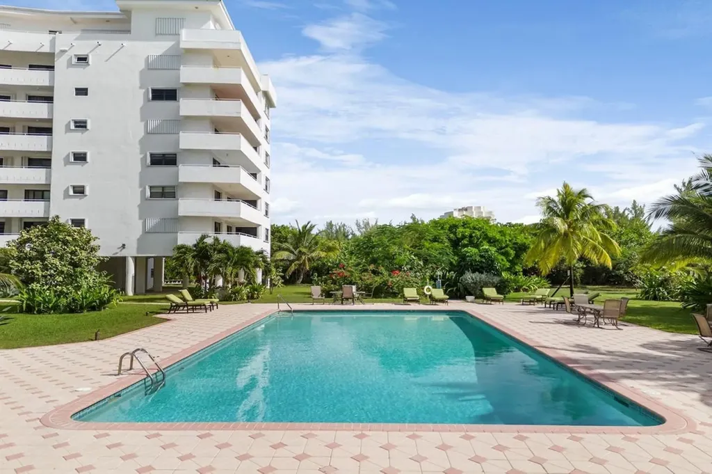 Silver Point Grand Bahama Freeport BS