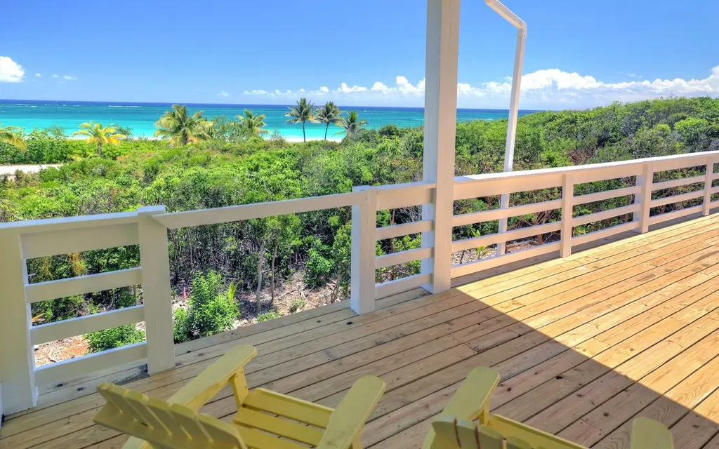 Rhumball, Lot 390 Abaco BS