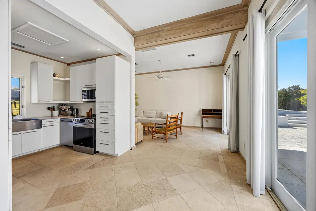 Coconut Grove Estate Abaco BS