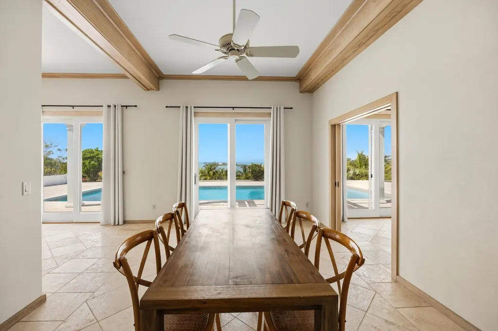 Coconut Grove Estate Abaco BS