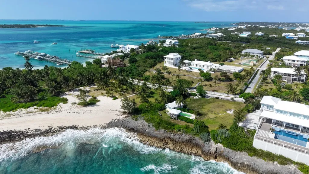Coconut Grove Estate Abaco BS