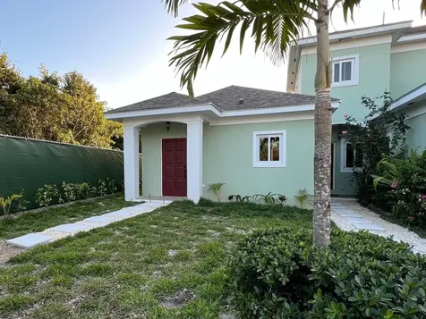 Love Estates 55b New Providence Paradise Island BS
