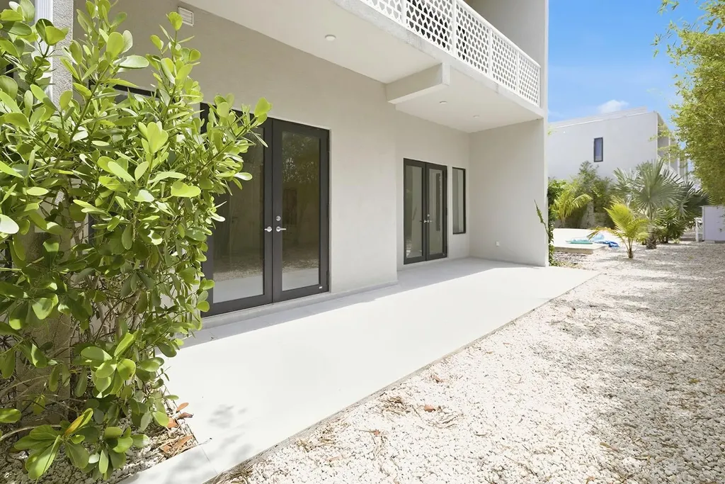 Westend Road New Providence Paradise Island BS