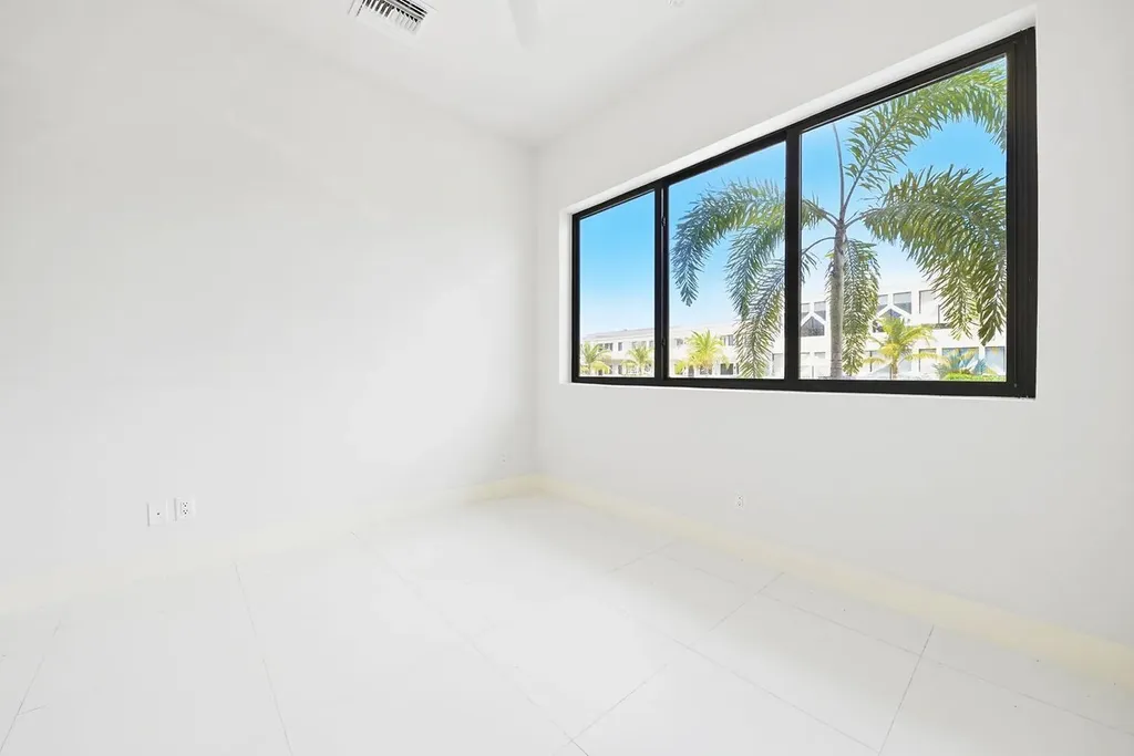 Westend Road New Providence Paradise Island BS