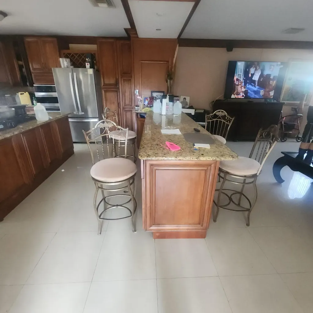 Devonshire Street New Providence Paradise Island BS