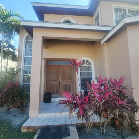 Devonshire Street New Providence Paradise Island BS