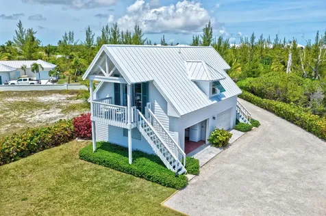 Brigantine Bay Drive Boathouse Abaco BS