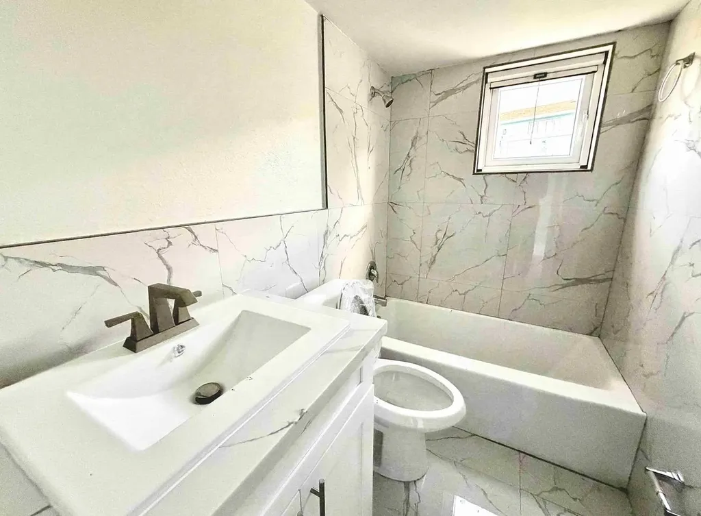 Emerald Drive 2 Grand Bahama Freeport BS