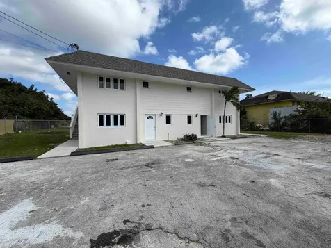 Emerald Drive 2 Grand Bahama Freeport BS