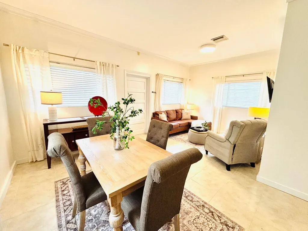 Devonshire Dr. Coral Har 37 New Providence Paradise Island BS
