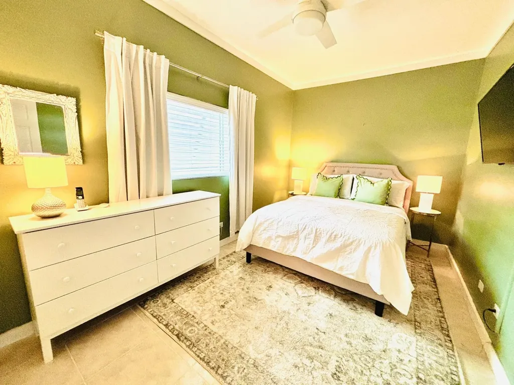 Devonshire Dr. Coral Har 37 New Providence Paradise Island BS