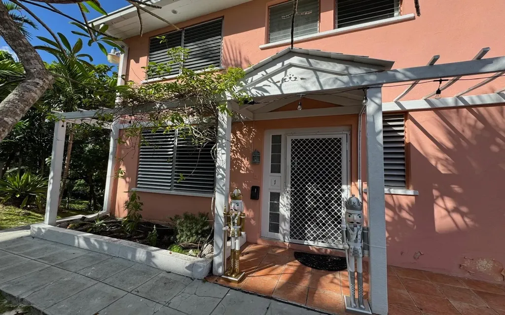 Prospect Ridge Townhouse New Providence Paradise Island BS