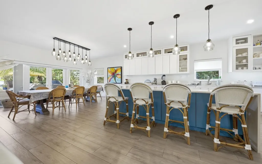 15 Ponciana Cay New Providence Paradise Island BS
