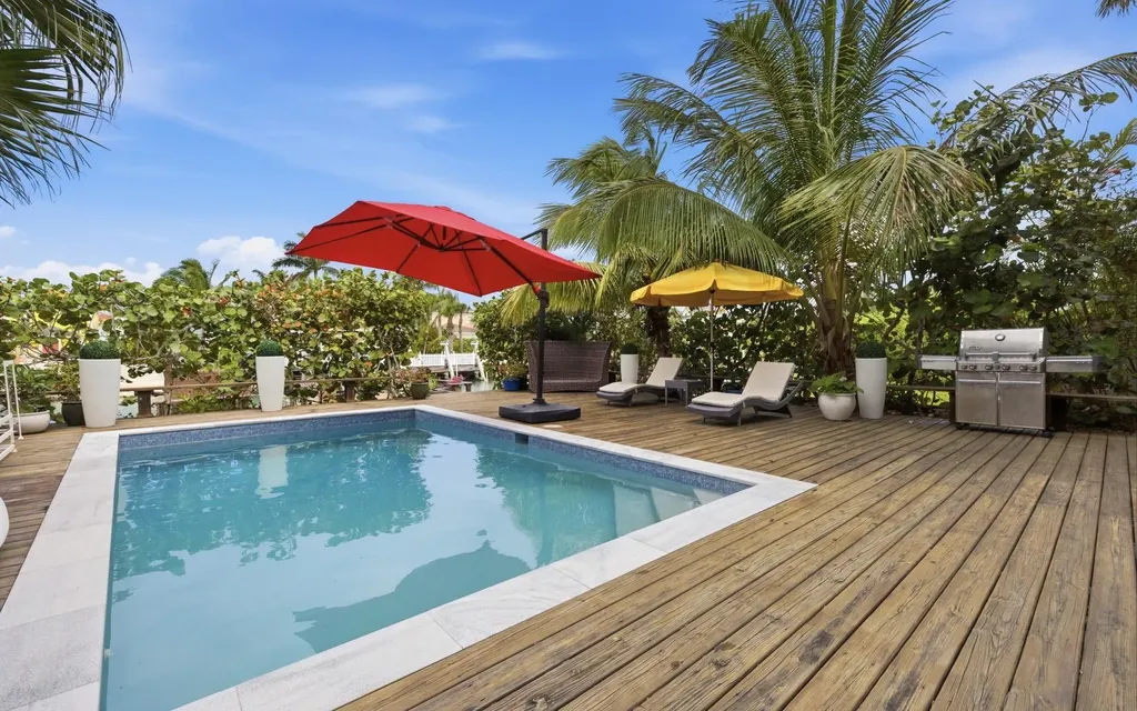 15 Ponciana Cay New Providence Paradise Island BS
