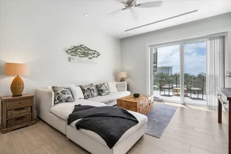 Penthouse #9 Thirty Six New Providence Paradise Island BS