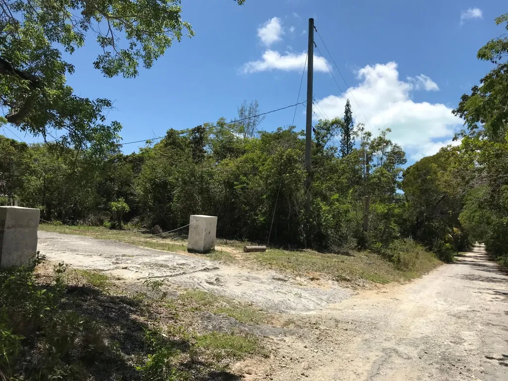 Rock Sound Lot# 4 Eleuth Eleuthera BS