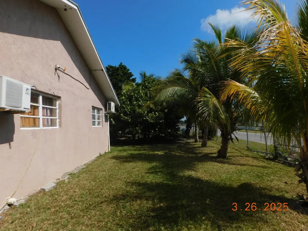Oates Lane Grand Bahama Freeport BS
